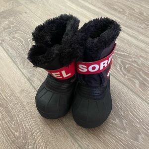 SOREL toddler snow boots size 5